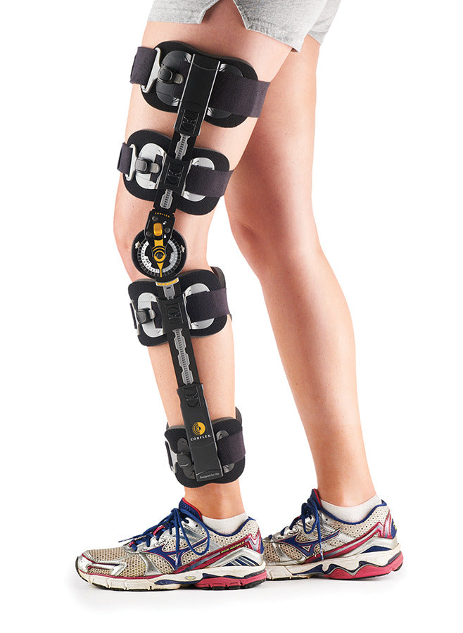 Contender® Post-Op Knee Brace – DeGroff Orthopedic Supplies